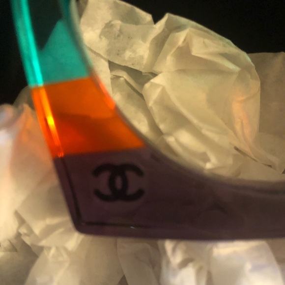 Chanel Multicolor Lucite Square Bracelet - Picture 4 of 7